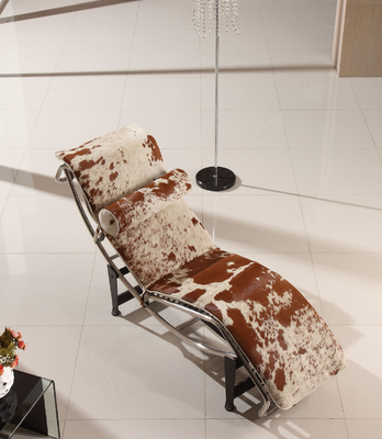 Le Corbusier LC4 Skórzane szezlongi do sypialni z czarną żelazną podstawą